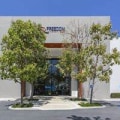 What is the Expertise Level of Technicians at Repair Centers in Irvine, CA?